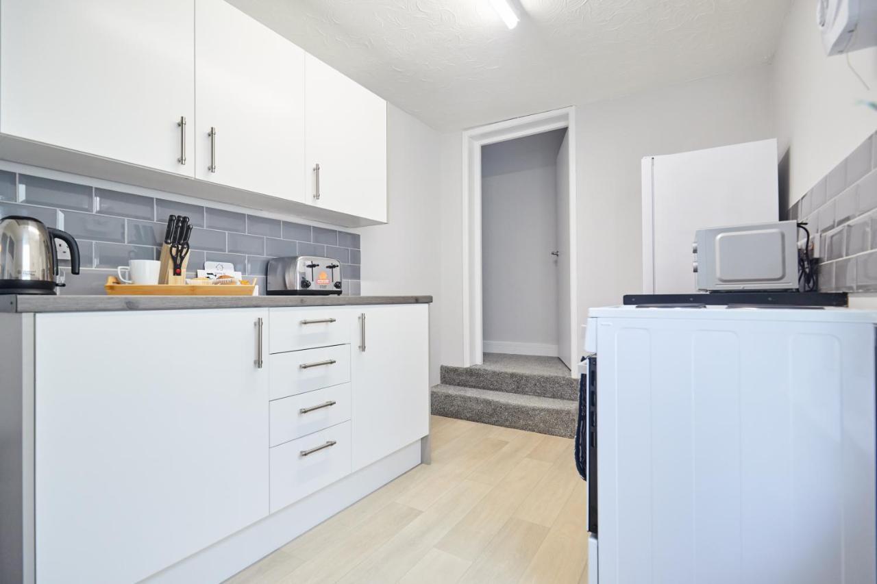 Homely - Great Yarmouth Beach Apartments Ngoại thất bức ảnh
