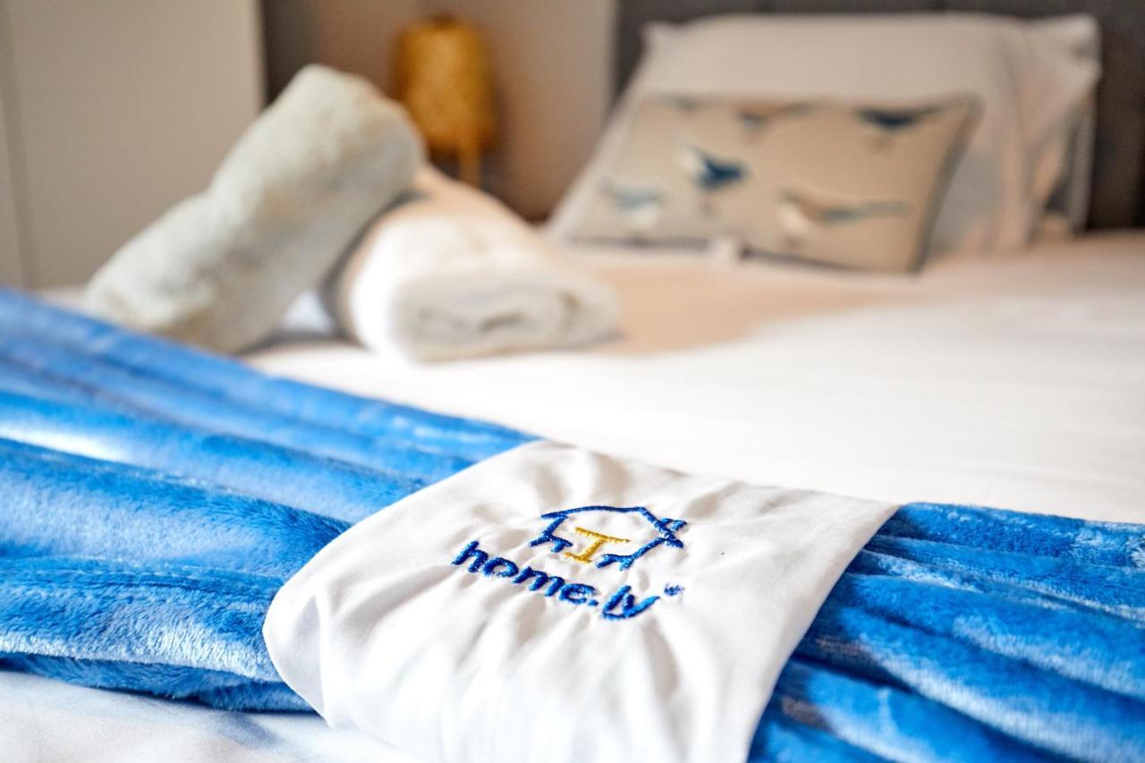 Homely - Great Yarmouth Beach Apartments Ngoại thất bức ảnh