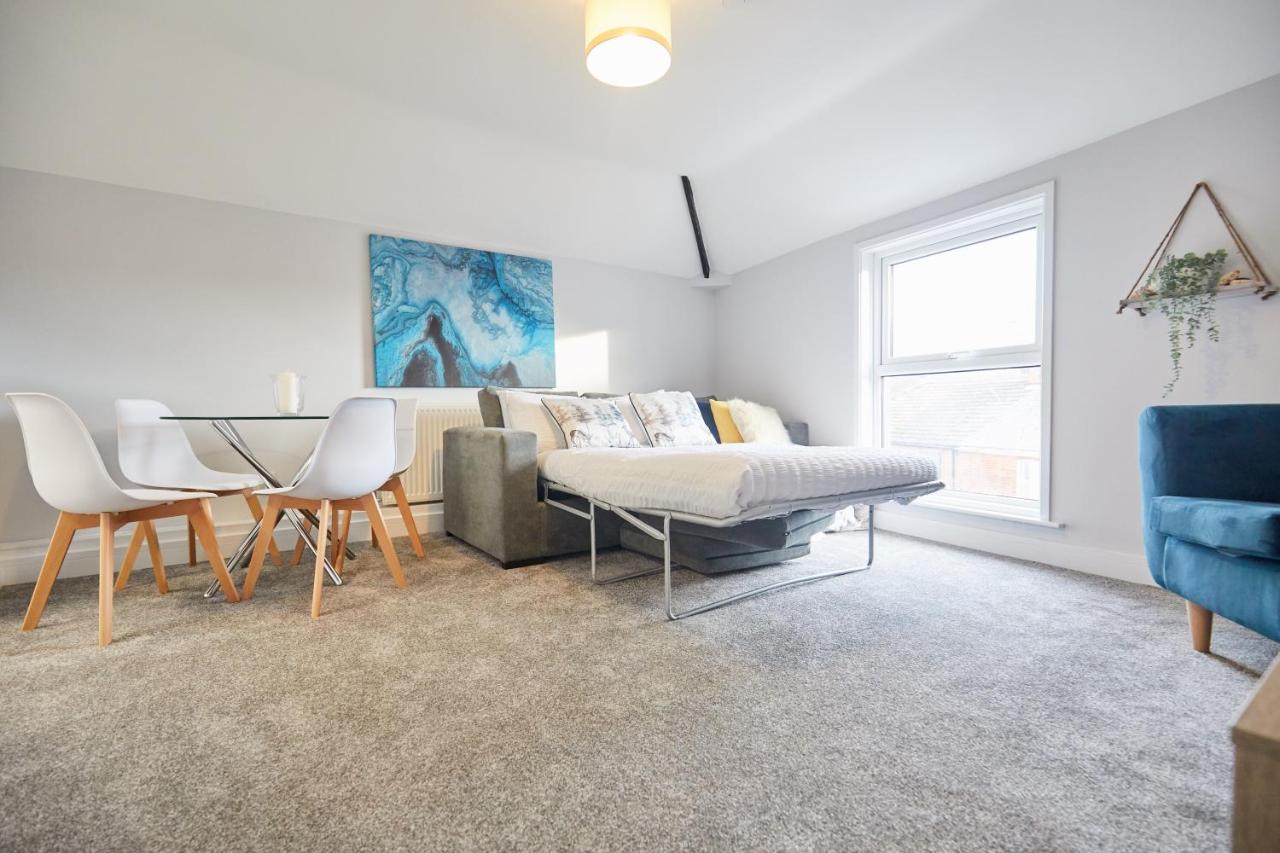 Homely - Great Yarmouth Beach Apartments Ngoại thất bức ảnh