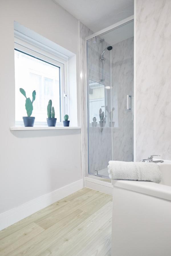 Homely - Great Yarmouth Beach Apartments Ngoại thất bức ảnh